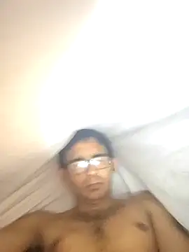 Snapshot of VL25DN26 chatting on October 7, 2025, 4:53 am VL25DN26 online show from October 7, 2025, 4:53 am