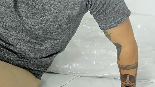 Beard xox online show from October 29, 2025, 11:17 pm