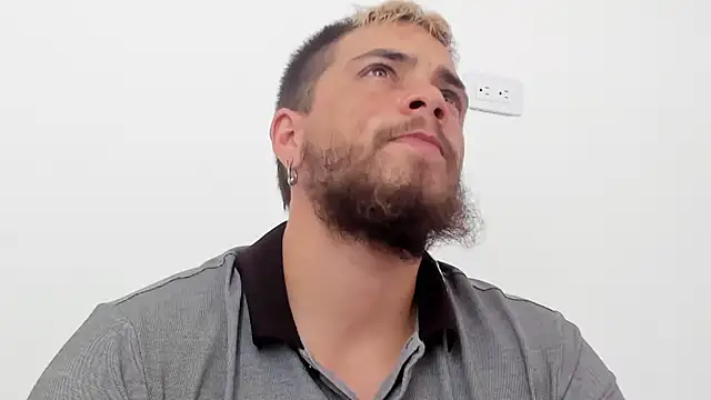 Beard xox online show from July 15, 2026, 8:25 pm