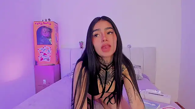 Snapshot of shadowcatt_ chatting on September 16, 2025, 3:46 pm shadowcatt online show from September 16, 2025, 3:46 pm