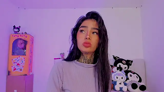 Snapshot of shadowcatt_ chatting on October 2, 2025, 8:05 pm shadowcatt online show from October 2, 2025, 8:05 pm