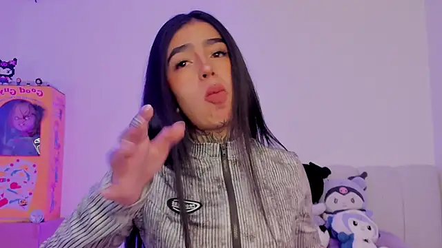 Snapshot of shadowcatt_ chatting on October 18, 2025, 5:14 pm shadowcatt online show from October 18, 2025, 5:14 pm