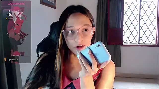 alexaryderr online show from December 17, 2024, 9:05 pm