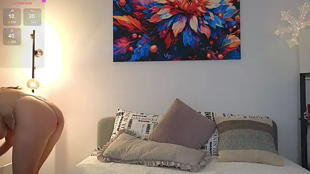 Snapshot of AliceMYs chatting on January 3, 2025, 1:36 pm AliceMYs online show from January 3, 2025, 1:36 pm