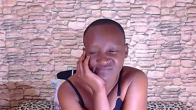 Snapshot of EbonyOlive69 chatting on September 18, 2025, 5:15 pm EbonyOlive69 online show from September 18, 2025, 5:15 pm