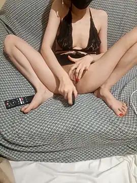 xaleyna36 online show from March 6, 2026, 11:23 pm