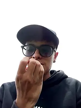 Cuervo maniaco online show from February 24, 2025, 5:53 pm