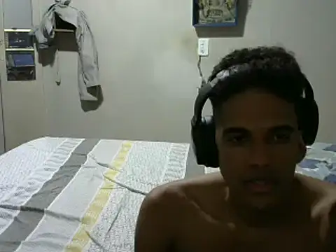 Snapshot of RenziTatte chatting on December 9, 2024, 3:07 am RenziTatte online show from December 9, 2024, 3:07 am