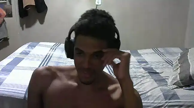 Snapshot of RenziTatte chatting on March 4, 2025, 3:00 am RenziTatte online show from March 4, 2025, 3:00 am