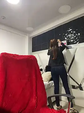 Snapshot of AnnbellaRosse chatting on February 12, 2025, 3:27 pm AnnbellaRosse online show from February 12, 2025, 3:27 pm