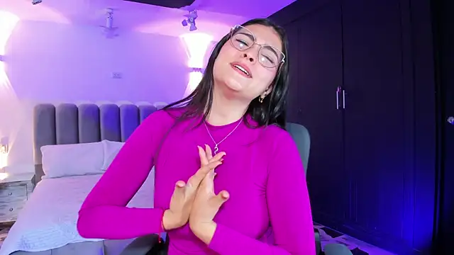 TifanyWhite  online show from December 24, 2024, 12:11 am