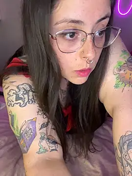 Mizztikaa online show from November 24, 2025, 10:31 pm