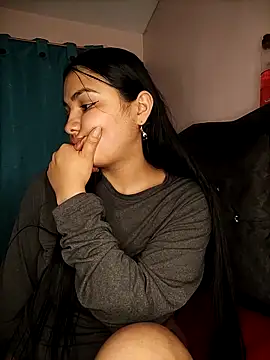 Snapshot of Nahiara_velez chatting on February 26, 2025, 11:26 pm Nahiara velez online show from February 26, 2025, 11:26 pm