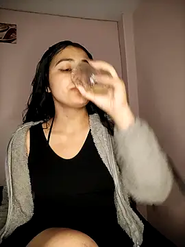 Snapshot of Nahiara_velez chatting on March 14, 2025, 5:16 am Nahiara velez online show from March 14, 2025, 5:16 am