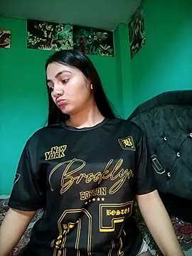 Nahiara velez online show from May 15, 2026, 1:23 am