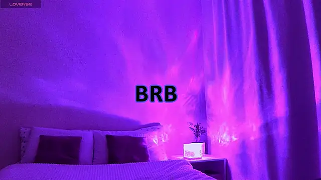 Snapshot of StacyWorry chatting on January 19, 2025, 7:04 am StacyWorry online show from January 19, 2025, 7:04 am