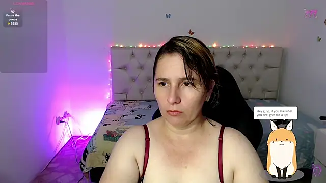 victoria jones online show from April 27, 2026, 2:04 pm