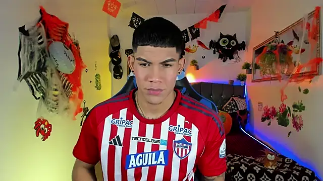 Damian latinxxx online show from October 24, 2025, 2:52 am