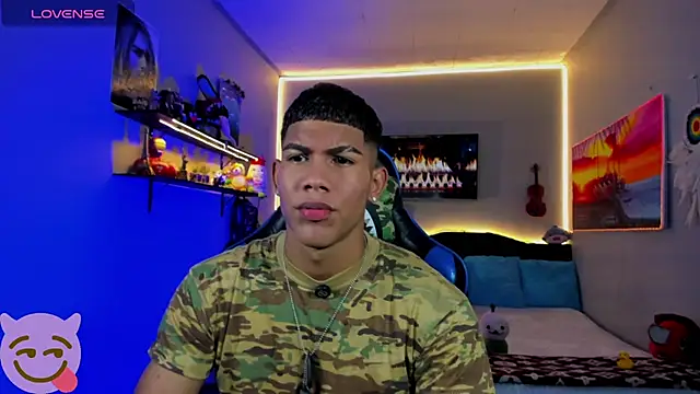 Damian latinxxx online show from July 4, 2026, 9:04 am