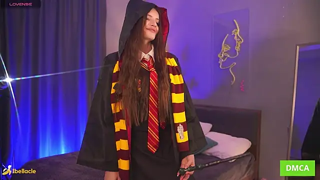 Snapshot of Bellacle chatting on November 23, 2025, 8:14 am Bellacle online show from November 23, 2025, 8:14 am