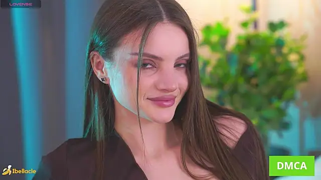 Snapshot of Bellacle chatting on December 17, 2025, 3:51 pm Bellacle online show from December 17, 2025, 3:51 pm