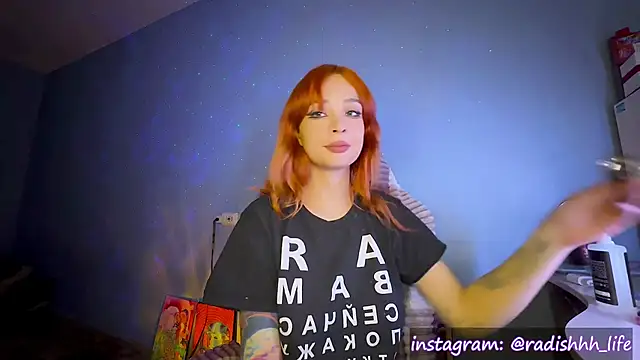 Snapshot of IvyDavis- chatting on December 6, 2024, 12:05 pm IvyDavis- online show from December 6, 2024, 12:05 pm