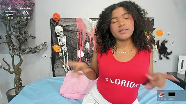 Isabellsmmith online show from November 1, 2025, 8:00 pm