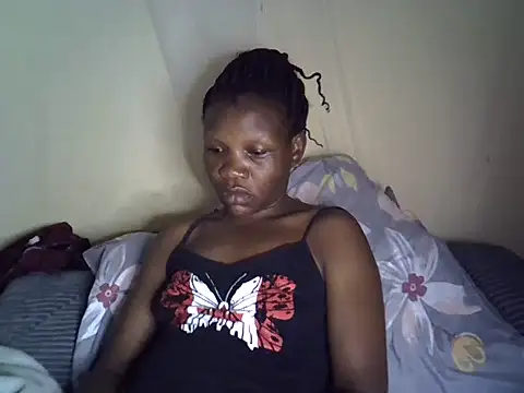 Snapshot of Sweet_serah chatting on May 22, 2026, 3:24 am Sweet serah online show from May 22, 2026, 3:24 am