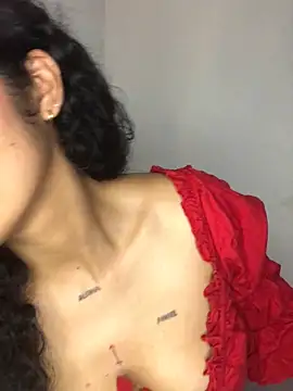 jaderossxx online show from December 16, 2024, 6:05 pm