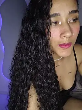 Snapshot of jaderossxx chatting on July 16, 2026, 2:06 am jaderossxx online show from July 16, 2026, 2:06 am