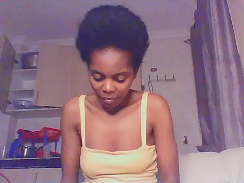 Snapshot of sweetanabella4 chatting on July 28, 2026, 9:36 pm sweetanabella4 online show from July 28, 2026, 9:36 pm
