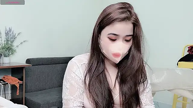 Snapshot of LyLy_Office chatting on February 11, 2025, 5:16 am LyLy Office online show from February 11, 2025, 5:16 am