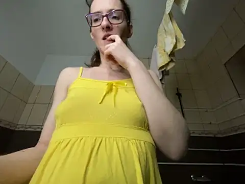 Milky hairy mommy online show from February 1, 2026, 7:45 pm