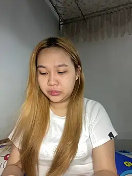 Snapshot of Odette68 chatting on May 16, 2026, 11:25 pm Odette68 online show from May 16, 2026, 11:25 pm