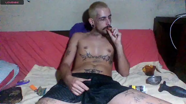 sellvageria online show from April 25, 2026, 9:45 pm