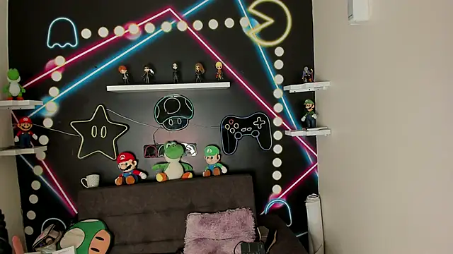 AbbyWathson online show from March 22, 2025, 10:48 pm