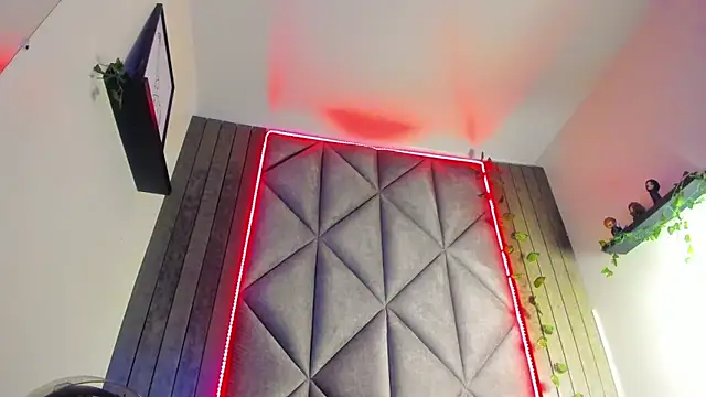 AbbyWathson online show from February 25, 2026, 11:53 am