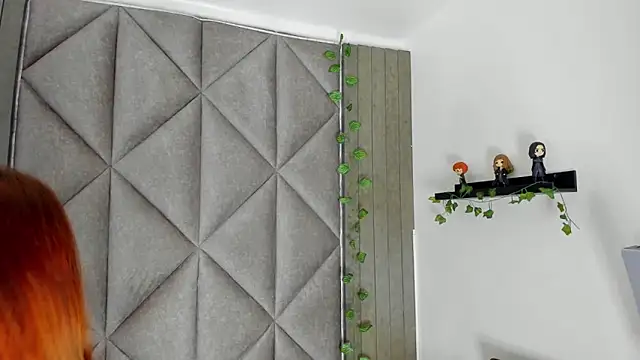 AbbyWathson online show from March 12, 2026, 11:49 am