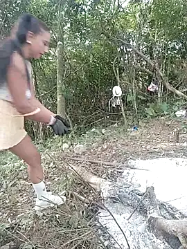 andreu mature online show from February 25, 2025, 2:22 pm