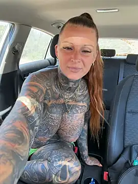 Snapshot of Inked_lorena chatting on June 18, 2026, 8:58 am Inked lorena online show from June 18, 2026, 8:58 am