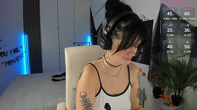 Snapshot of SashaSunlight chatting on November 1, 2025, 2:30 pm SashaSunlight online show from November 1, 2025, 2:30 pm