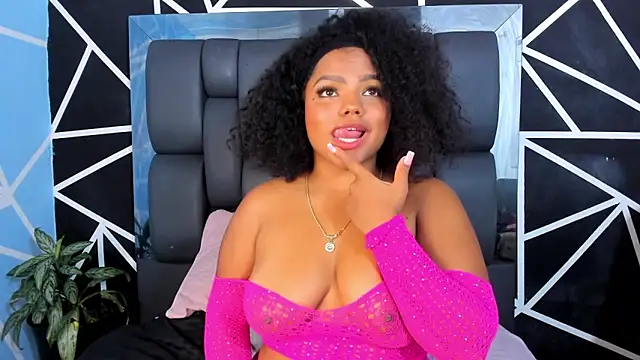 Adams Cloe online show from March 11, 2025, 4:29 pm