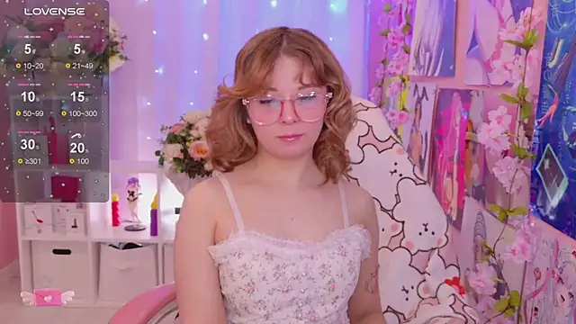 Coconut Mia online show from March 5, 2026, 9:00 pm