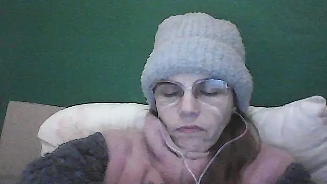 Snapshot of Musical__fantasy chatting on December 17, 2025, 11:33 pm Musical fantasy online show from December 17, 2025, 11:33 pm