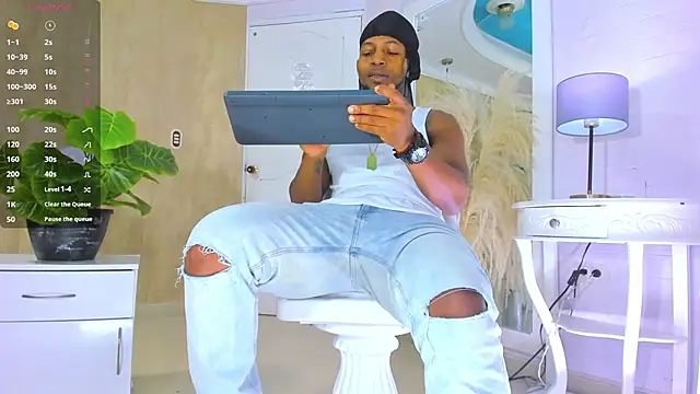 RicoBrown777  online show from June 9, 2026, 4:02 am
