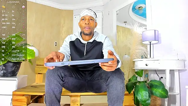 RicoBrown777  online show from June 21, 2026, 3:53 am