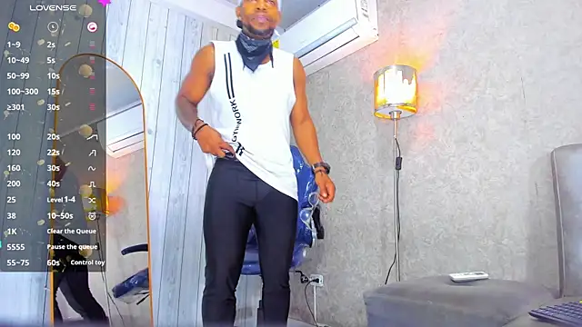 RicoBrown777  online show from August 3, 2026, 12:32 pm