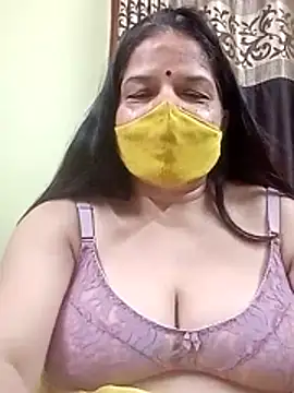 Snapshot of IndianAngle chatting on July 5, 2026, 4:25 pm IndianAngle online show from July 5, 2026, 4:25 pm