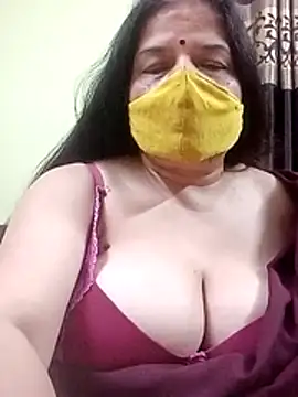 Snapshot of IndianAngle chatting on July 22, 2026, 8:33 pm IndianAngle online show from July 22, 2026, 8:33 pm