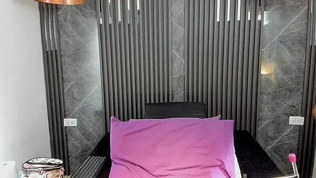 SaraiEvans online show from March 12, 2026, 3:12 am